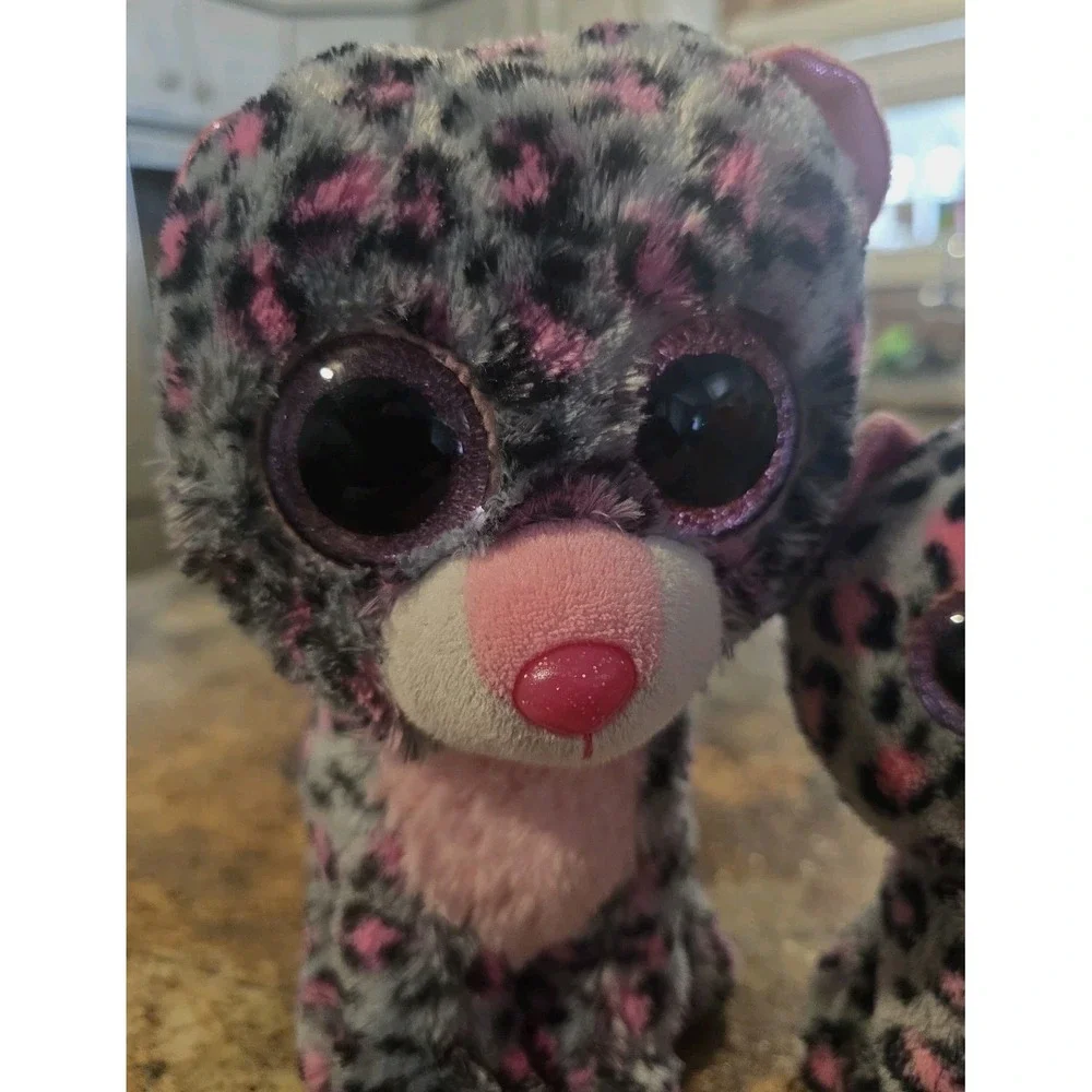 Lot Of 2! Ty Beanie Boos TASHA the Pink & Grey Leopard. Sparkly Eyes. 6&8